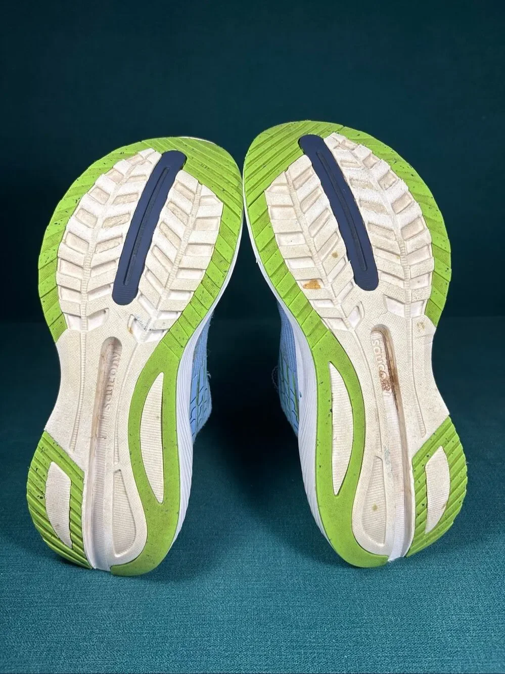 Saucony Endorphin Shift 3 Womens 8.5 Running Shoes Sky Blue Acid Lime S10813-35